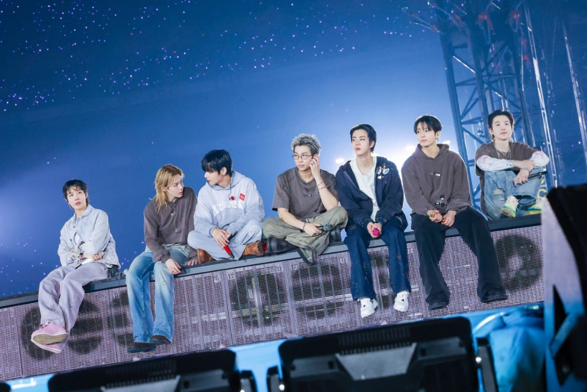 11만 도쿄돔 채운 아리랑 선율..방탄소년단 "너무 기쁘고 행복"[종합]