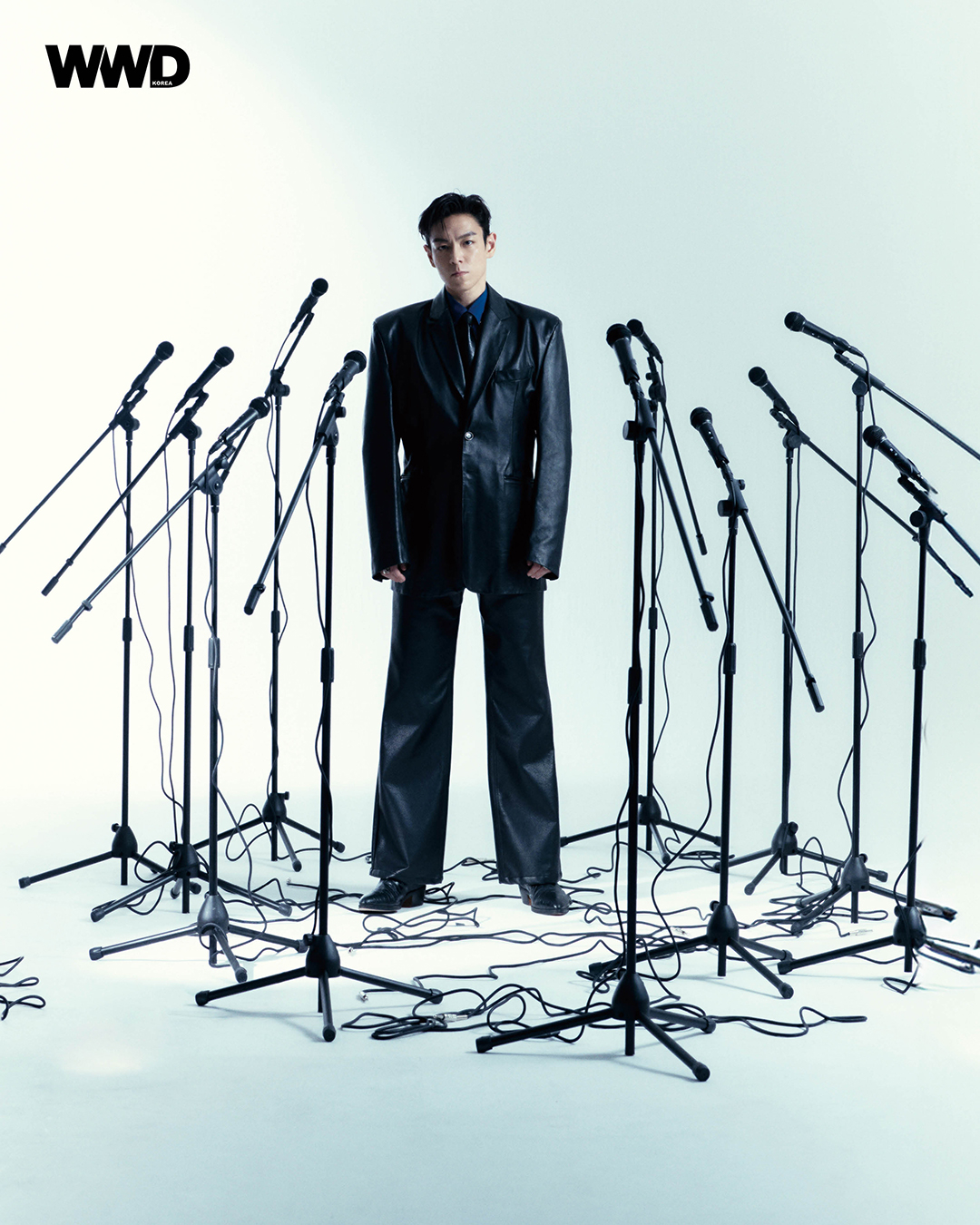 Top/ Cung cấp ảnh = WWD Hàn Quốc