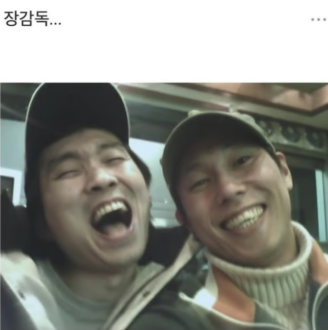 =照片=尹钟信SNS。 