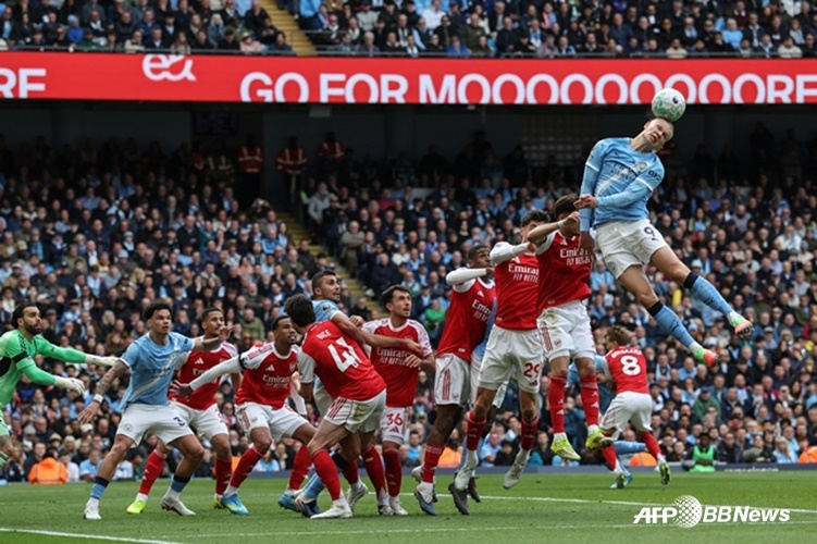 Вид матча "Арсенал" - "Манчестер Сити". /AFPBBNews =Новости 1