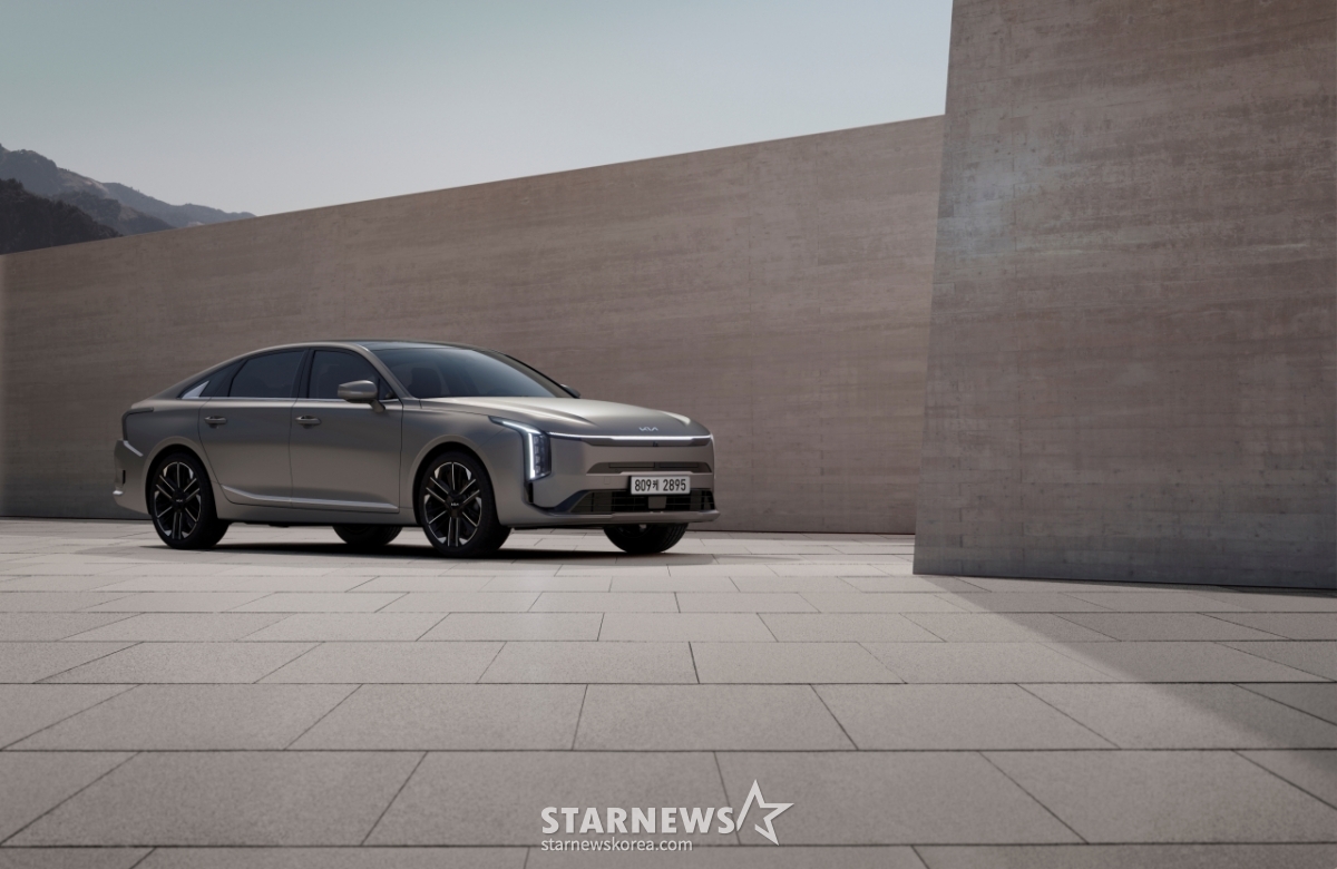 2027 Model Year K8 / Photo provided by Kia