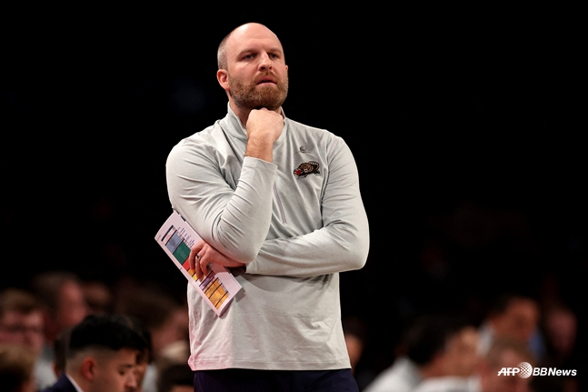 泰勒詹金斯是2025年孟菲斯队的主教练。 =法新社BBNews=新闻1。