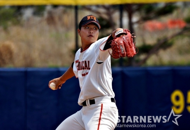 釜山工業高校のクァク·ドヒョン。 /写真=釜山工業高校野球部提供