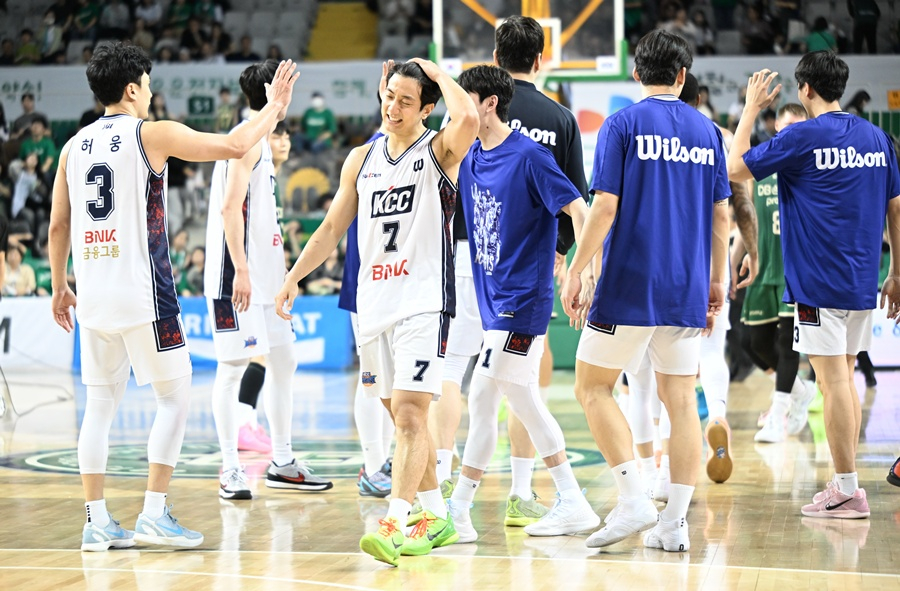 Игроки ККК в Пусане. /Фото = KBL