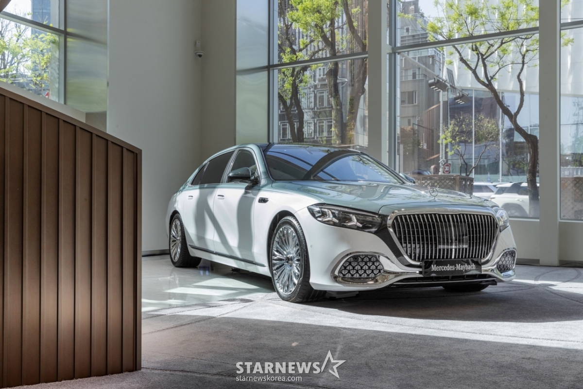 マイバッハS-クラス/写真提供=メルセデス·ベンツコリア