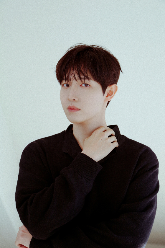 Фотография Ким Чжэ Хвана /Фотография предоставлена =Week One