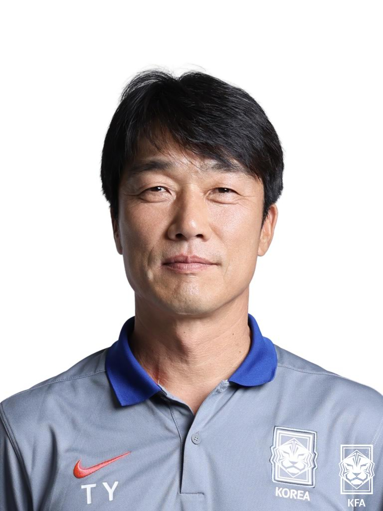 Kim Tae-yep, head coach of the South Korean men's U-16 national team. /Photo=Provided by the Korea Football Association