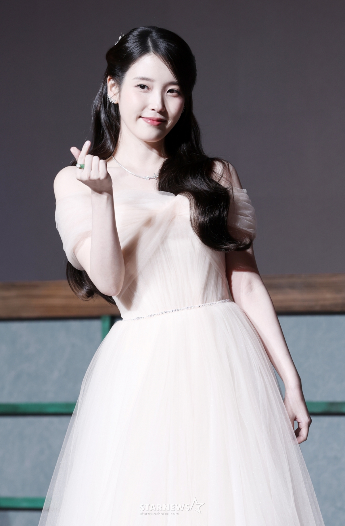 Singer and actress IU poses at the production presentation for MBC’s Friday-Saturday drama '21st Century Grand Duchess', held at Seoul Joseon Palace Gangnam Hotel. /Photo=Kim Hwi-seon hwijpg@
