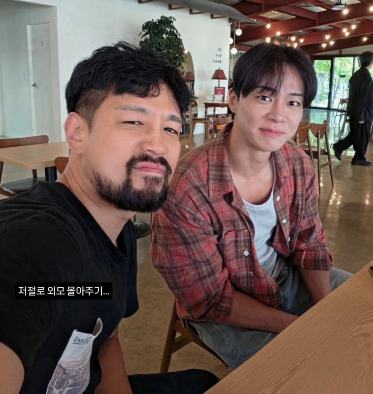 =照片=金先生SNS。