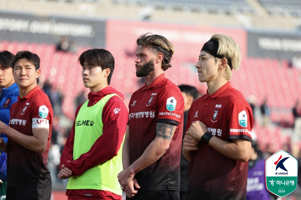 Kazu (far right). /Photo=Korea Professional Football League provided