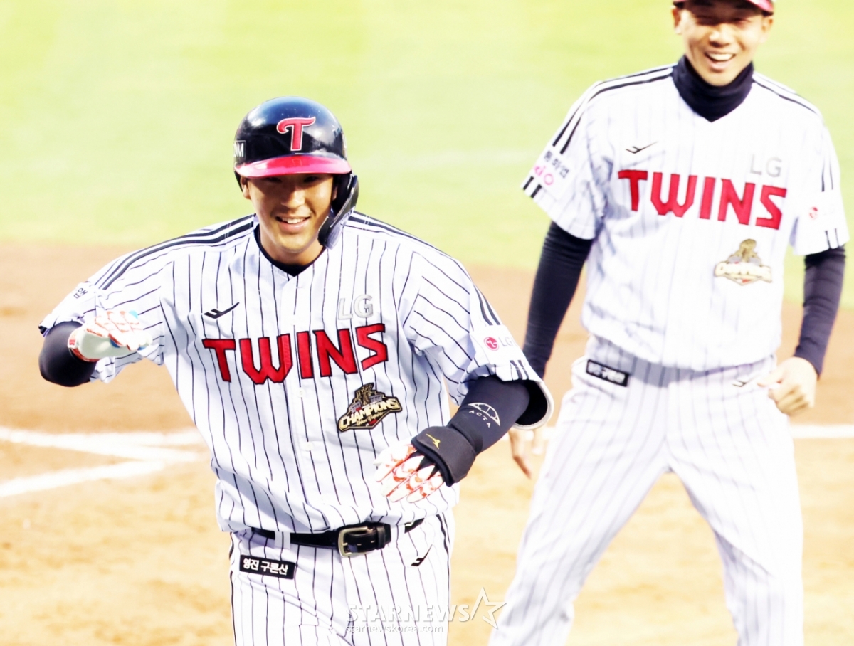 'LG 매진 열풍은 계속된다' 좌석 점유율 99.8%, 송찬의 쾅! 팬 열기에 답했다 [잠실 현장]