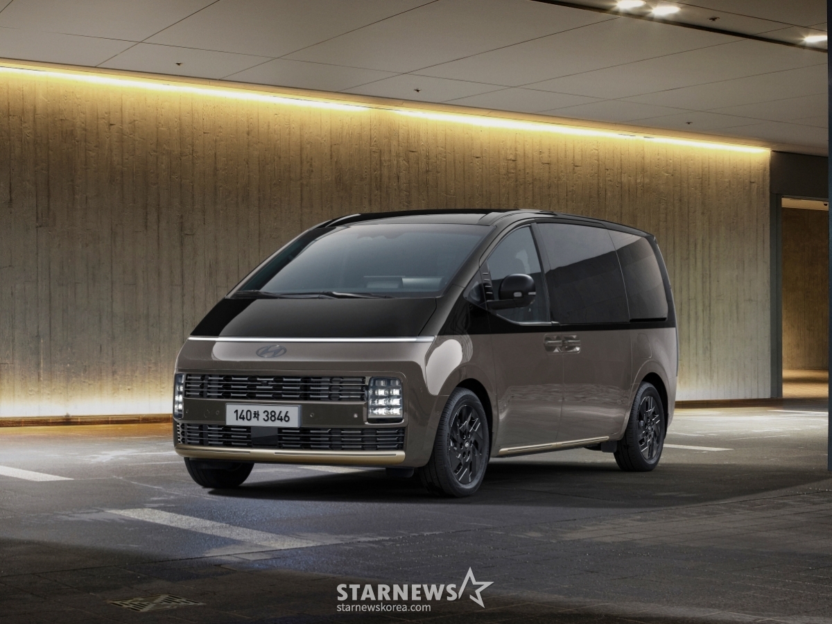 현대차, 더 뉴 스타리아 일렉트릭·리무진 출시…MPV 시장 공략 본격화