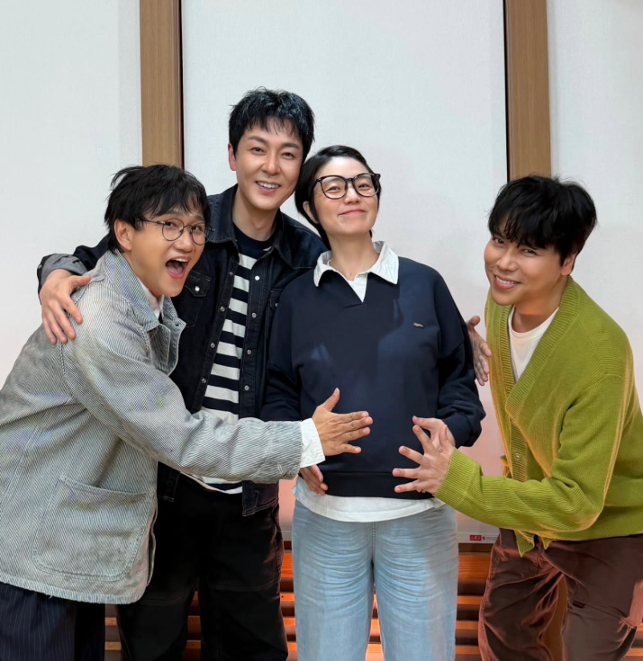 Фото = Инстаграм Ан Ён Ми.