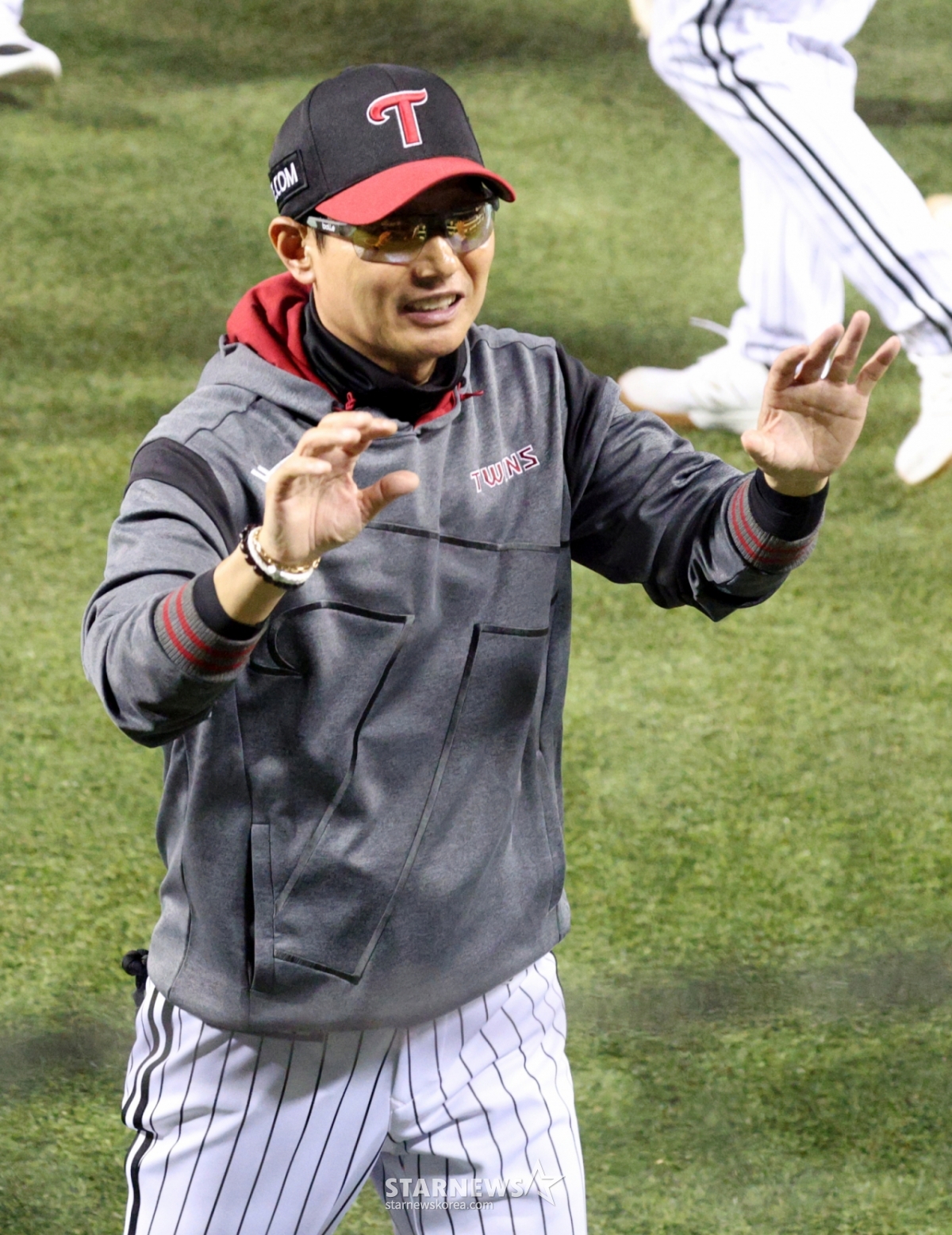 Тренер LG Twins Ём Кён Ёп.  /Фото = Старший репортер Кан Ён Чжо