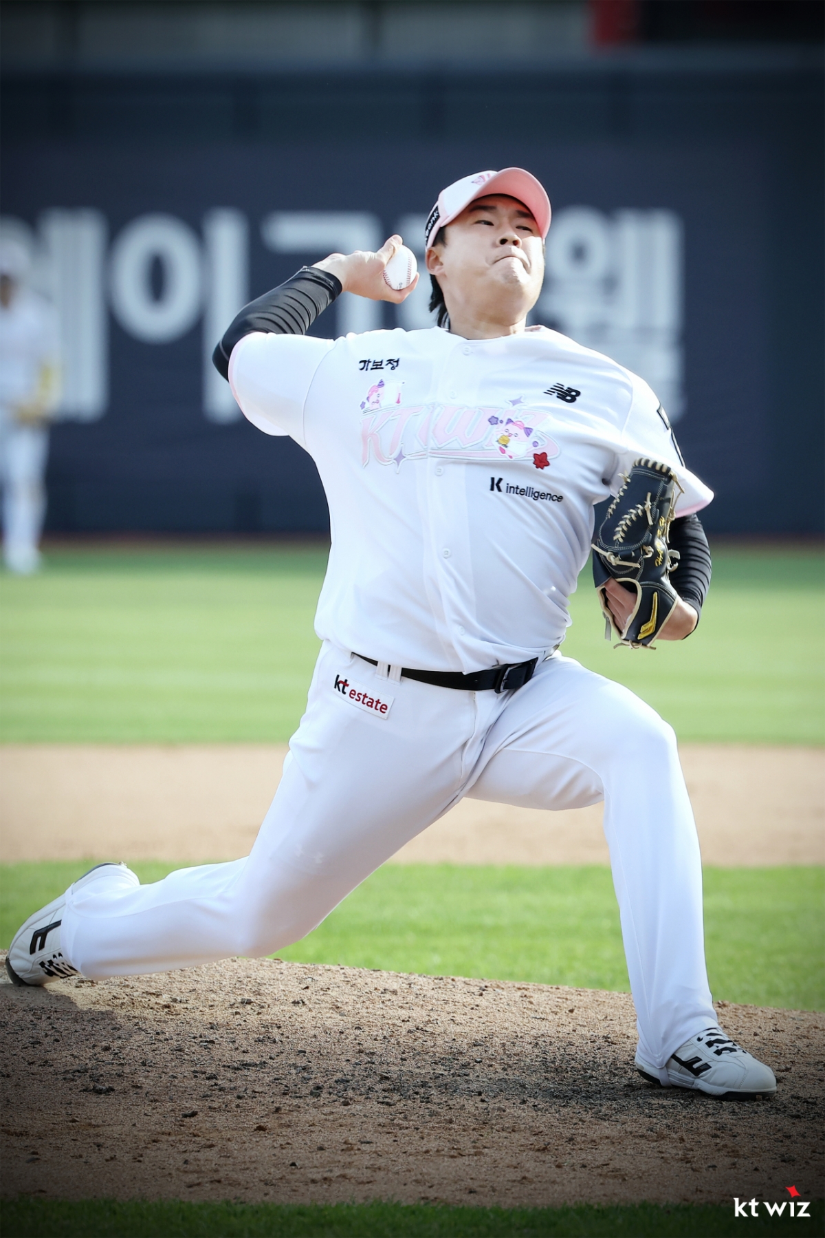 KT Wiz relief pitcher Han Seung-hyeok. /Photo=KT Wiz provided