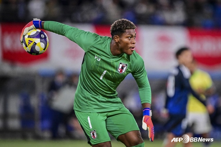 日本代表GKの鈴木ザイオン。 /AFPBBNews=ニュース1