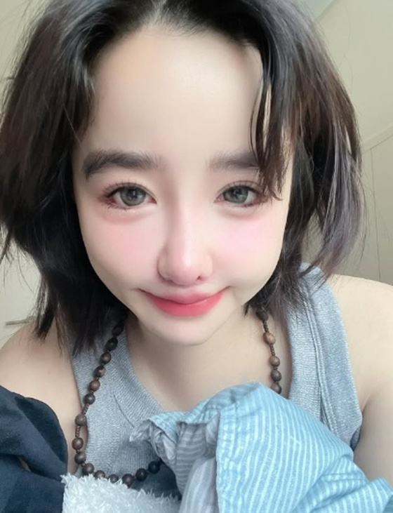 =照片:朴春在SNS上。