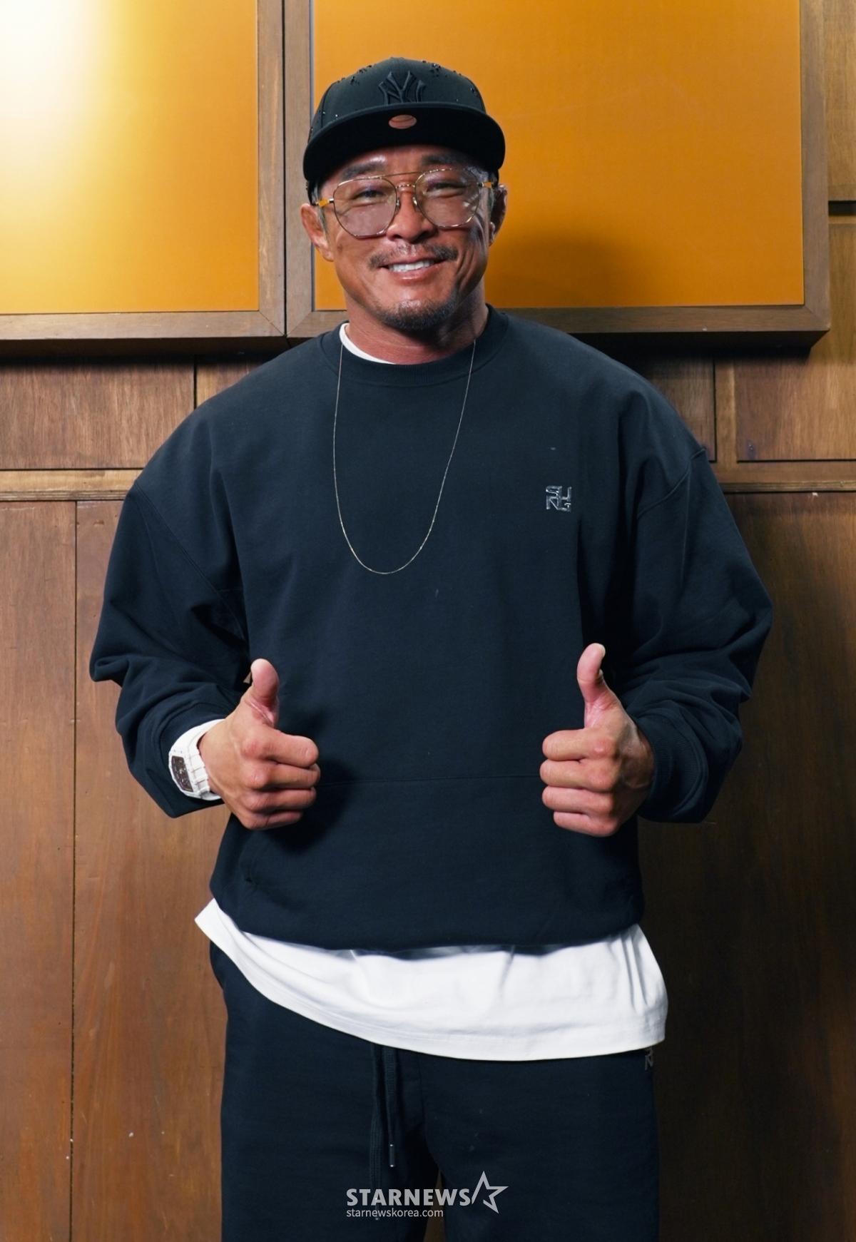 Broadcaster Cho Sung-hoon /Photo provided=SBS Plus 2026.04.21 /Photo=Lee Dong-hoon photoguy@