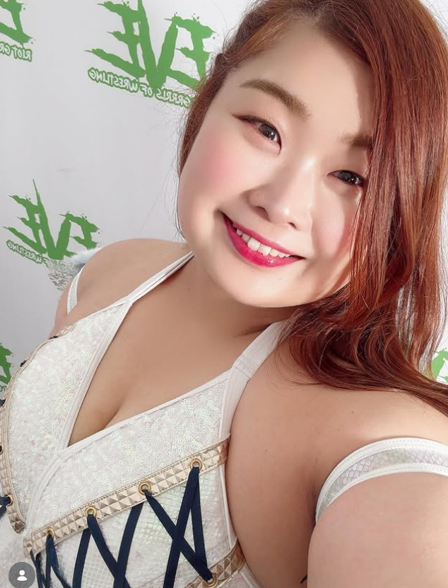 — японская профессиональная рестлерша. Ю.Ю. /Фото = Ю.Ю. Instagram Галмури