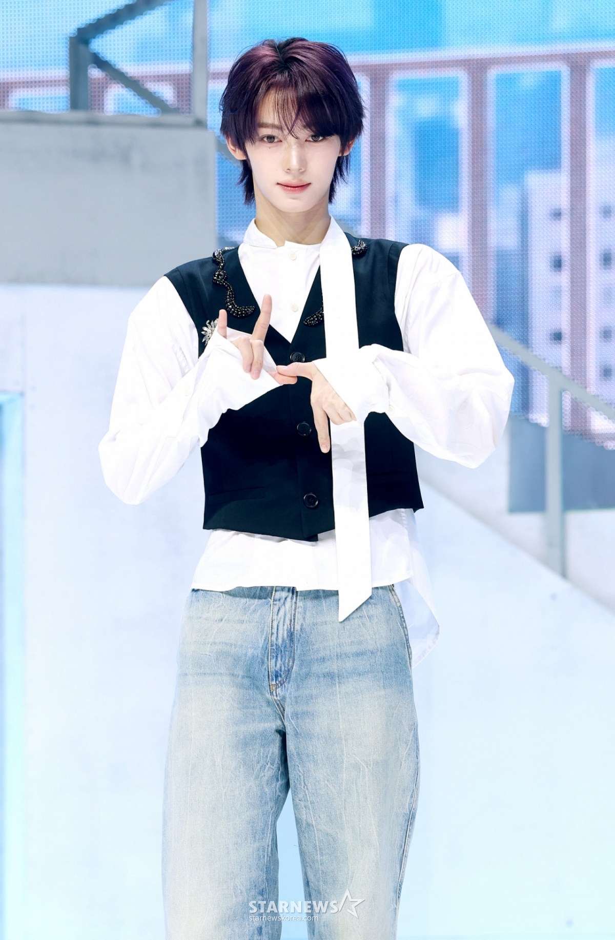 투어스, 이번엔 '따름 챌린지'..한진 "좋아하는 아이유와 함께 하고파"