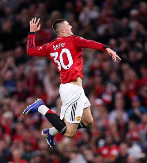 Benjamin Seshuko (cầu thủ bóng đá) Ảnh = Cap màn hình SNS chính thức của Manchester United