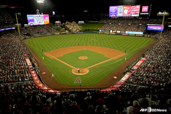 Panoramic view of Angel Stadium. /AFPBBNews=NEWS1
