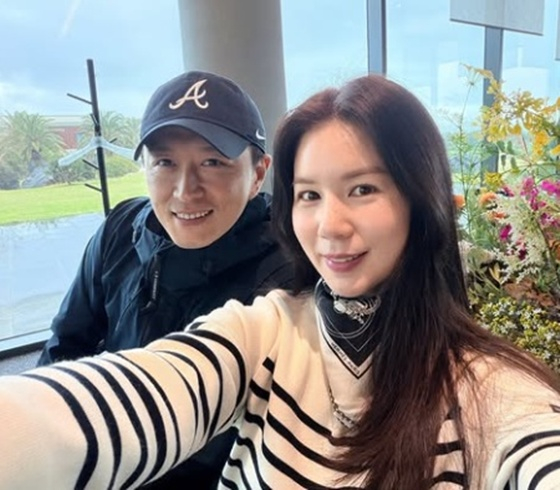 チン·テヒョン、パク·シウン/写真=チン·テヒョンSNS