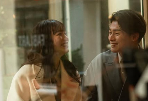 Yuhu Natsuki (trái) và Ueda Ayase. Ảnh = Cap màn hình SNS của Natsuki Yufu