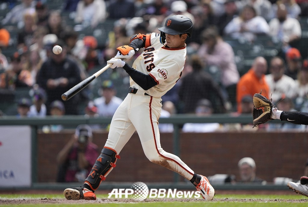 Cầu thủ sân ngoài Lee Jung-hoo của San Francisco Giants. /AFPBBNews = Tin tức 1