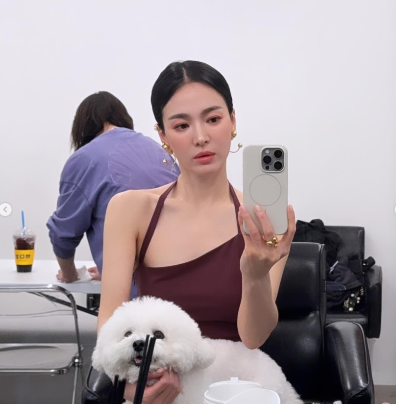 /Photo=Song Hye-kyo's personal account