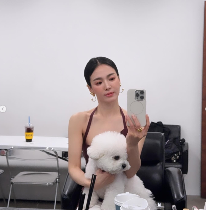 /Photo=Song Hye-kyo's personal account