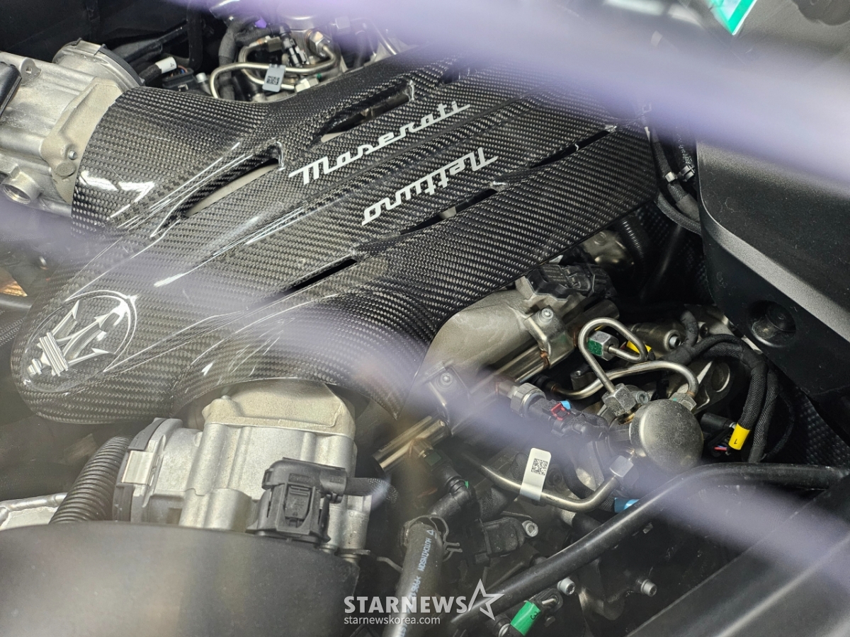 =玛莎拉蒂GT2 Stradale。