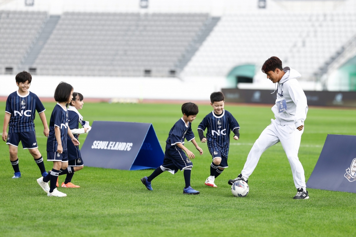 ソウルイーランドの子供ファンの姿。 /写真=ソウルイーランド提供