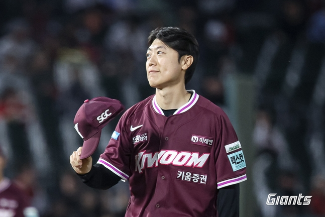 Park Jin-hyung, người đã tham gia trận đấu với Lotte vào ngày 28. /Ảnh = Lotte Giants