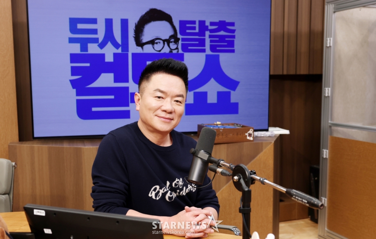 Phỏng vấn độc quyền DJ Kim Tae Kyun của radio Cultwo Show / Ảnh = Phóng viên Kim Hwi Sun hwijpg@