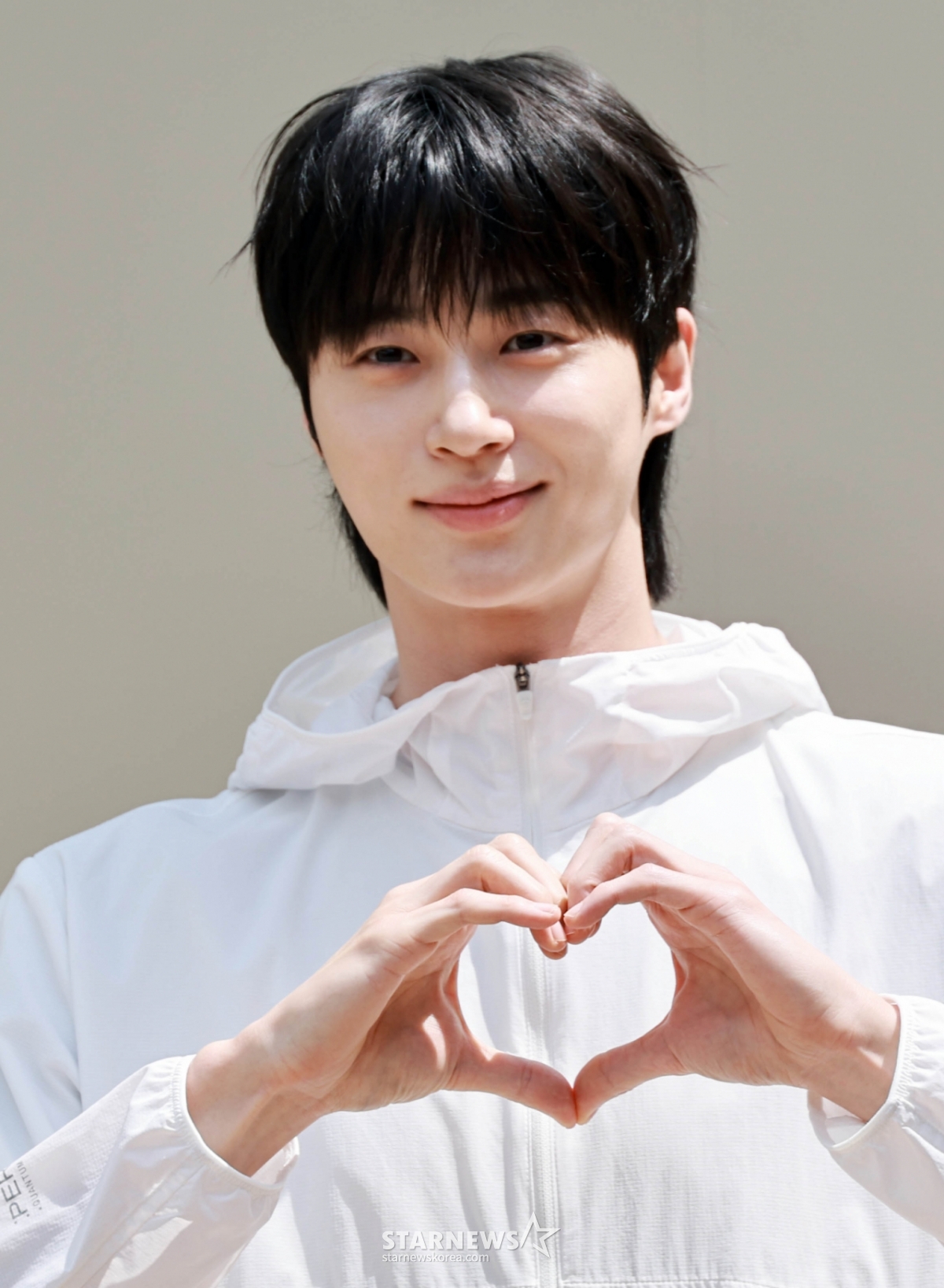 '로맨스킹' 등극..변우석, 스타랭킹 男배우 3위