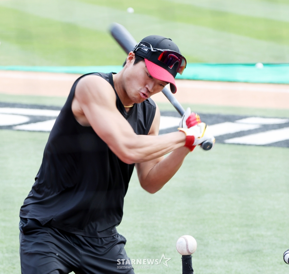 [포토]'친정 KT 상대로 이틀간 맹타' 천성호