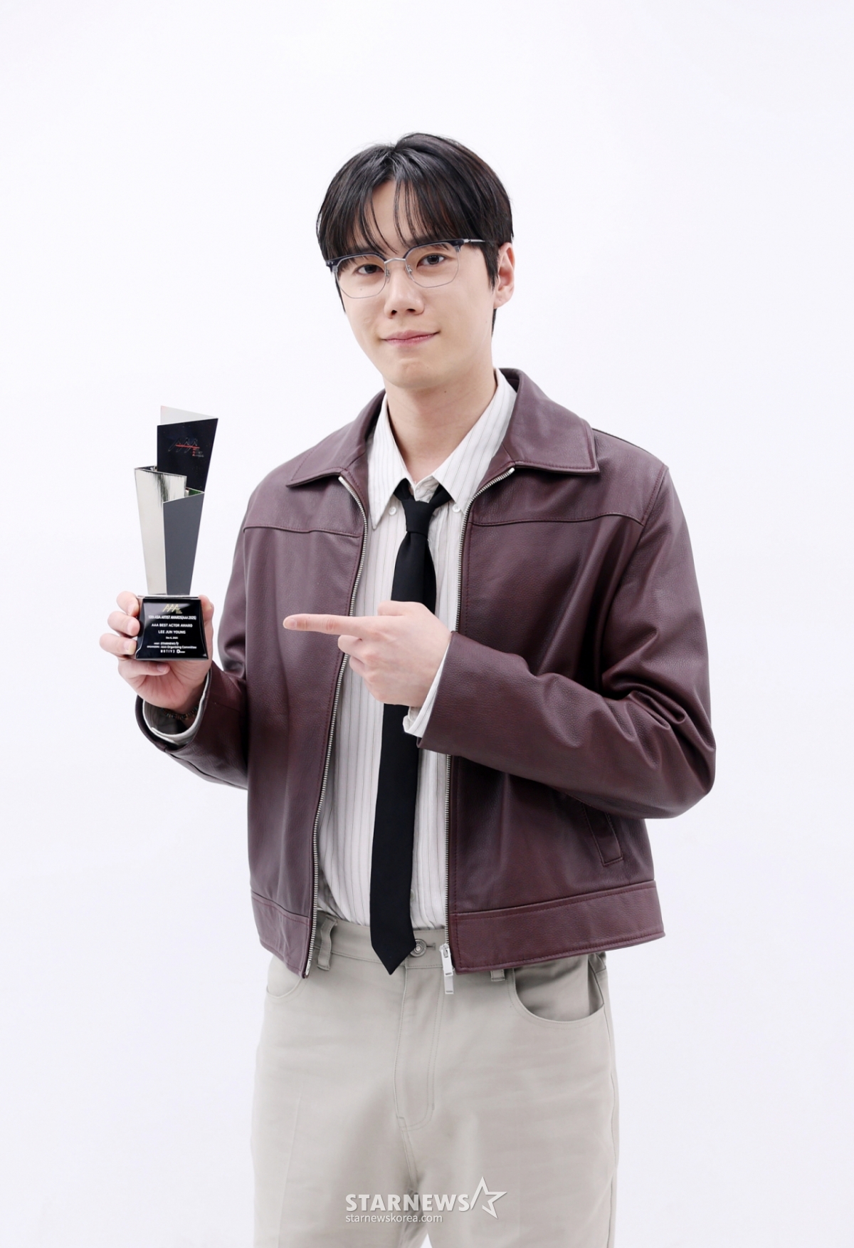 Lee Joon Young phỏng vấn người đoạt giải AAA / Ảnh = Phóng viên Kim Hwi Sun hwijpg@