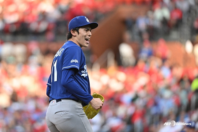 Sasaki, who held well with 3 earned runs over 6 innings, became the losing pitcher. /AFPBBNews=NEWS1