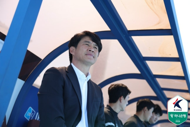 '4전 전승→4경기 무승→운명의 수원 더비' 친정팀 만난 박건하 감독 "기분 상당히 묘해" [수원 현장]