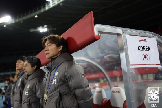 サッカー韓国代表の洪明甫（ホン·ミョンボ）監督。 /写真=大韓サッカー協会提供
