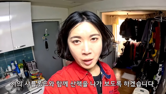 =已故演员李俊英。