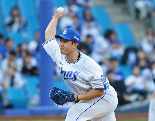 Choi Won Tae, tuyển thủ Samsung, người đã đấu tranh quyết liệt. /Ảnh = Samsung Lions