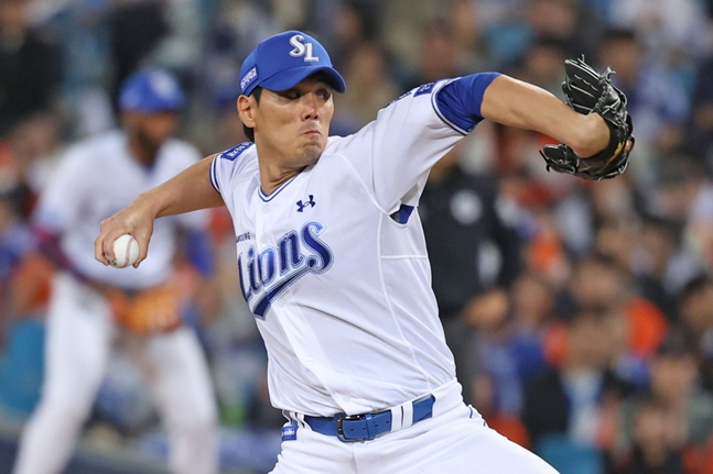 Kim Jae Yoon, người kết thúc trận đấu của Samsung. /Ảnh = Samsung Lions