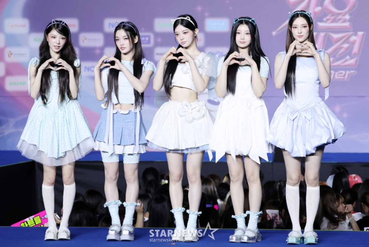 Nhóm nhạc Ailit/2025.07.27/Ảnh = Kim Hwi Sun hwijpg@