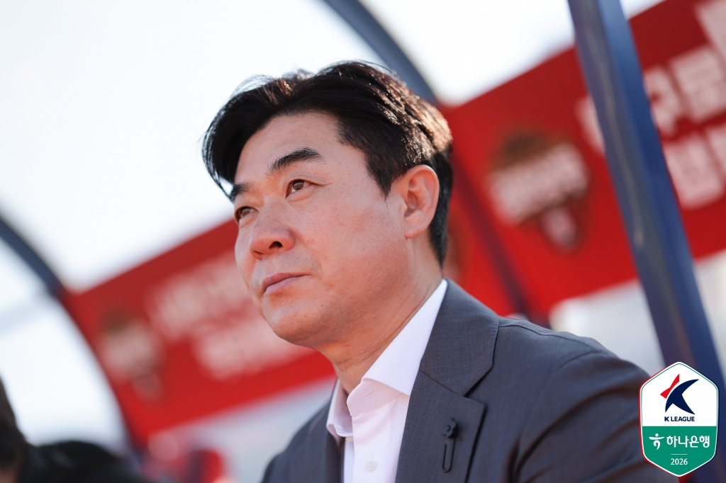 "무고사요? 7월엔 돌아오지 않겠어요" 윤정환 감독, 득점력 고민 여전하지만... '선발 8명 변화' 포항전 필승 다짐 [인천 현장]