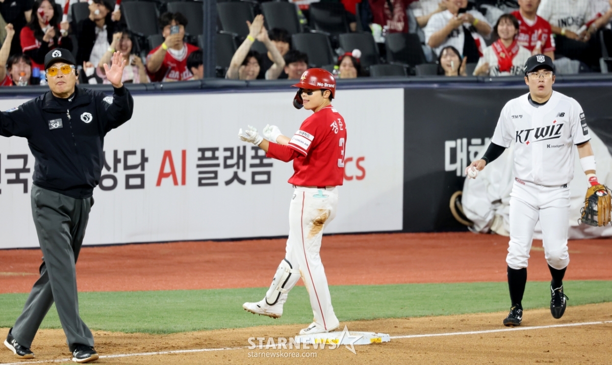 [포토] '5회초 적시타가 3루타 ' 정준재