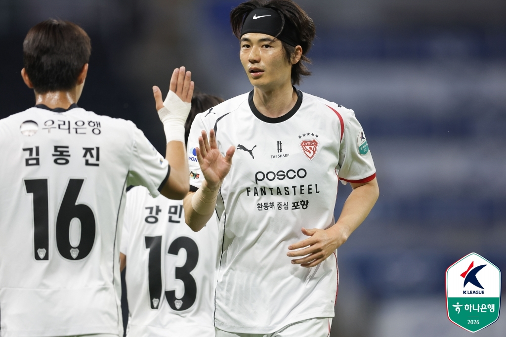 Ki Sung-yueng (en el centro). /Foto=Federación Coreana de Fútbol Profesional proporcionada