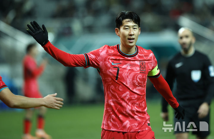 El capitán del equipo nacional de fútbol de Corea del Sur, Son Heung-min. /Foto=NEWSIS