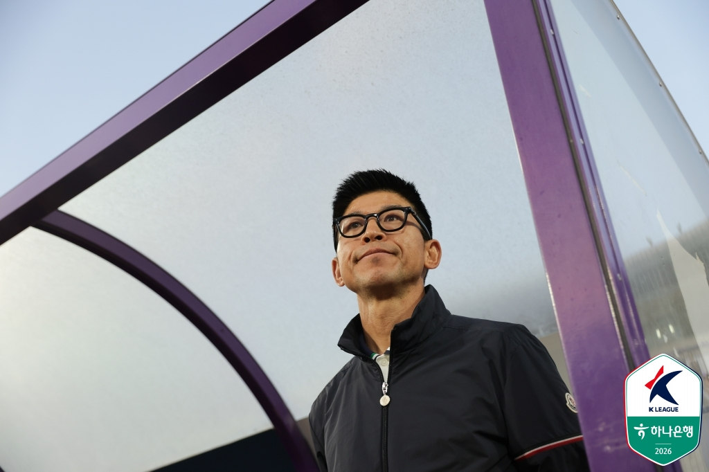 Тренер — Чжу Сын Чан, исполнительный директор Кимчхон. /Фото = Федерация корейских профессиональных футбольных ассоциаций